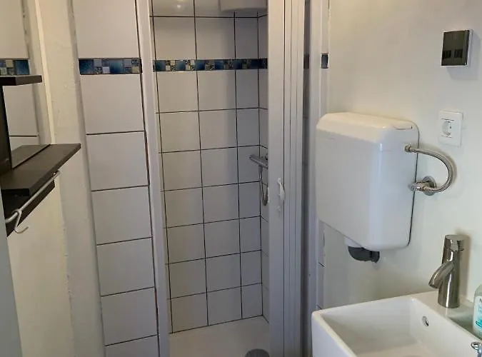 Počitniška hiša Hisa Gradnikova *